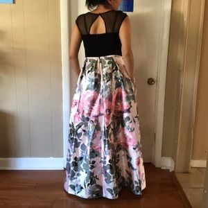 Sangria flower pattern long dress